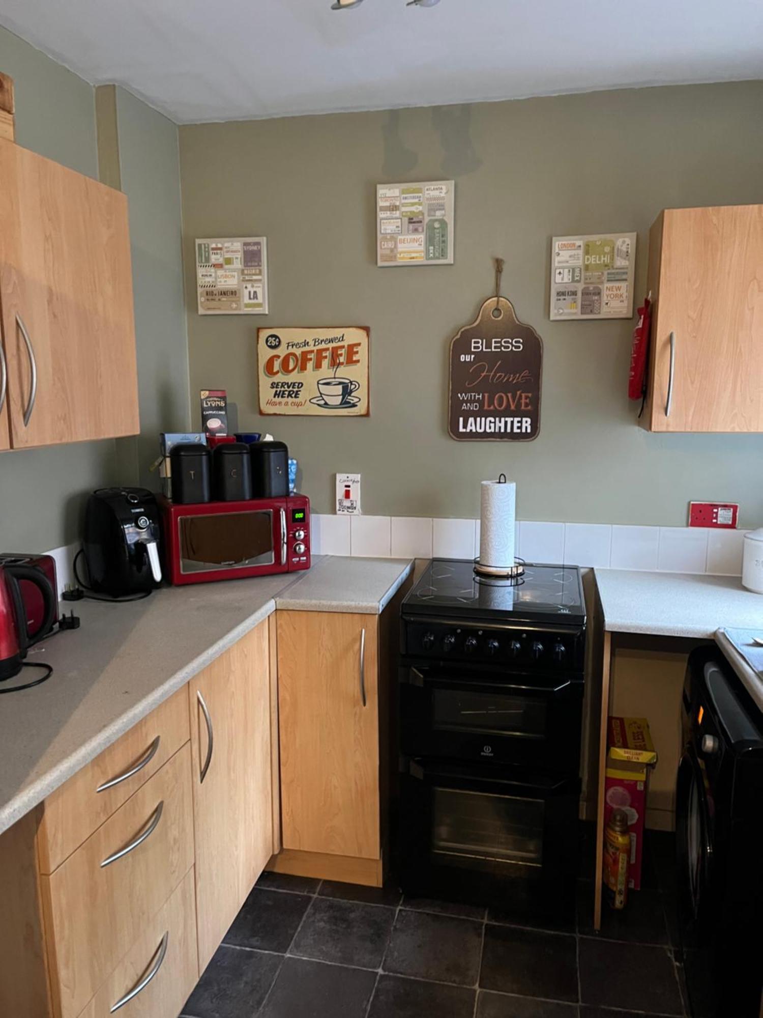 11 Parkmore Street, Ormeau Road, Belfast, Bt7 2Gt, 2 Bedroom House Экстерьер фото